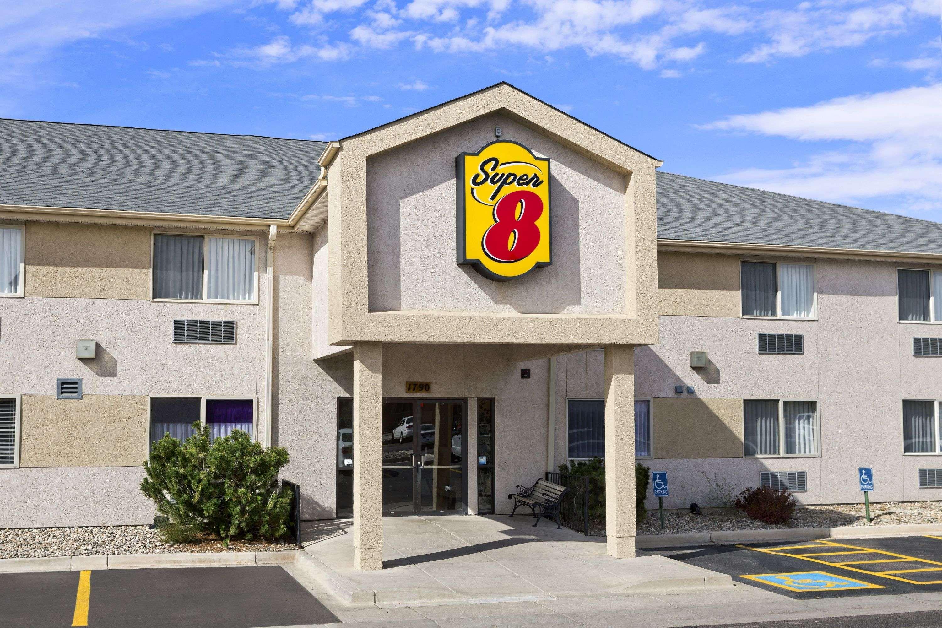 Motel Super 8 By Wyndham Colorado Springs Airport Esterno foto