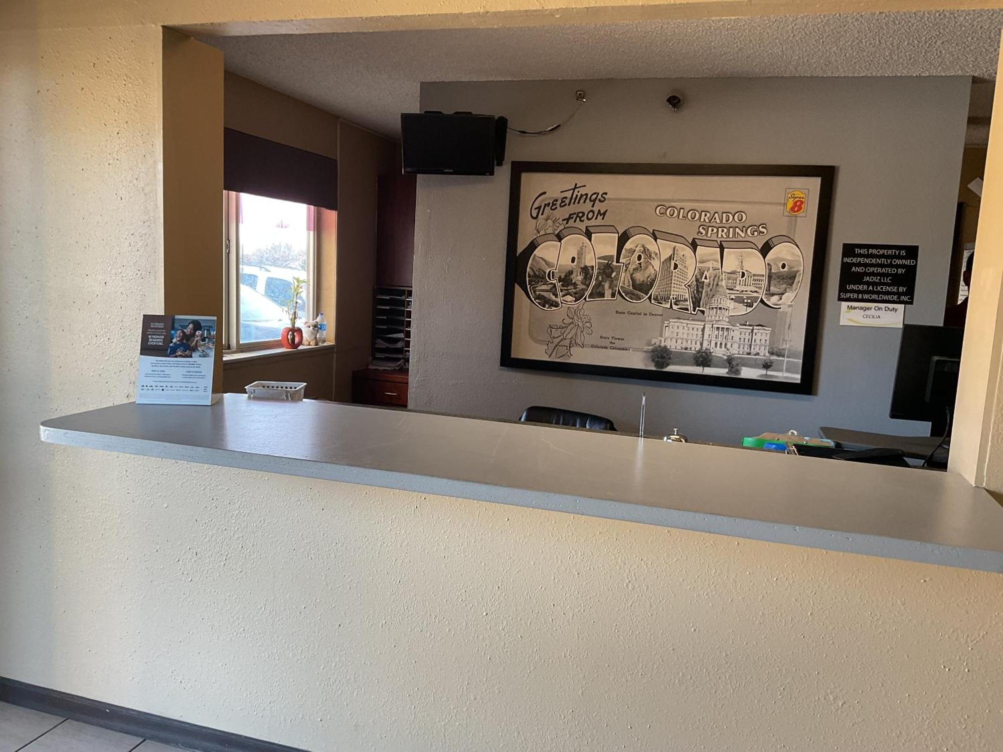 Motel Super 8 By Wyndham Colorado Springs Airport Esterno foto