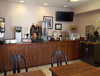 Motel Super 8 By Wyndham Colorado Springs Airport Esterno foto